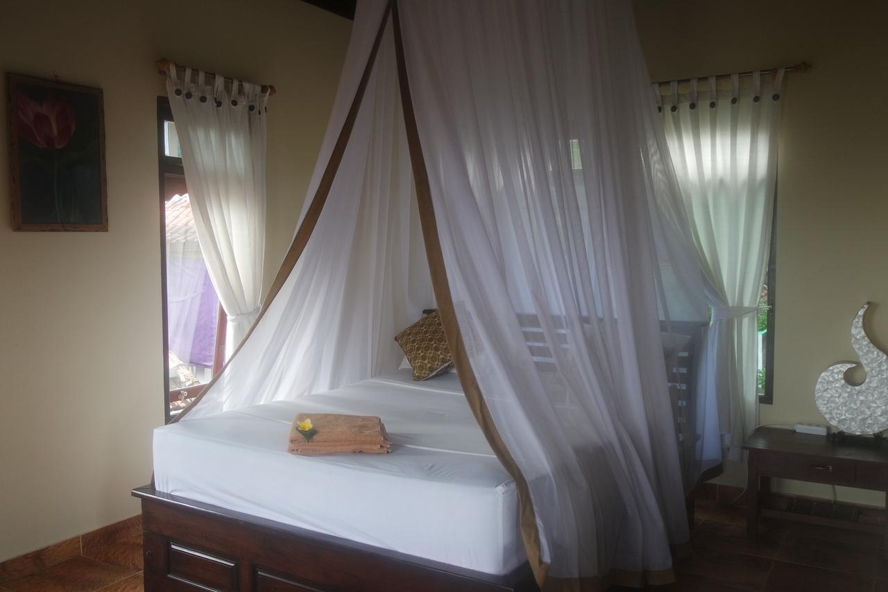 Bulih Beach Bungalows Amed Dış mekan fotoğraf